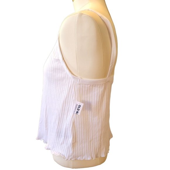 Old Navy White Tank Tops Woman's Plus Size 3X Lettuce Edge NWT JJ1984 - Picture 3 of 5